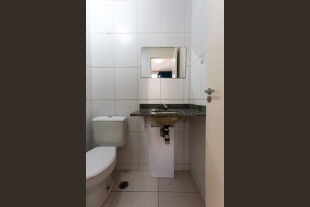Apartamento à venda com 64m², 2 quartos e 1 vaga Apartamento à venda com 64m², 2 quartos e 1 vagaBanheiro da Suíte