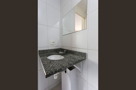 Apartamento à venda com 64m², 2 quartos e 1 vaga Apartamento à venda com 64m², 2 quartos e 1 vagaBanheiro