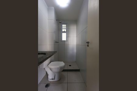 Apartamento à venda com 64m², 2 quartos e 1 vaga Apartamento à venda com 64m², 2 quartos e 1 vagaBanheiro
