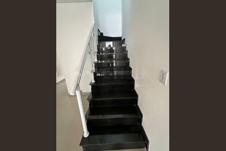 Casa à venda com 3 quartos, 110m² em Jardim Cidalia, São Paulo