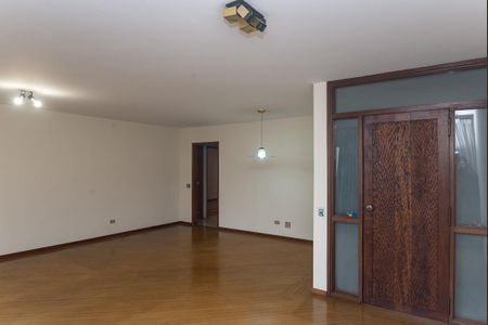 Apartamento à venda com 229m², 3 quartos e 2 vagas Apartamento à venda com 229m², 3 quartos e 2 vagasSala