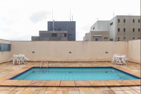 Apartamento à venda com 229m², 3 quartos e 2 vagas Apartamento à venda com 229m², 3 quartos e 2 vagasÁrea Comum