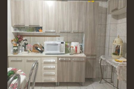 Casa à venda com 140m², 2 quartos e 2 vagas