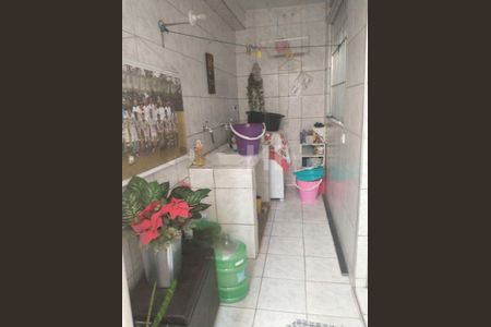 Casa à venda com 2 quartos, 140m² em Jardim Santa Edwiges, São Paulo