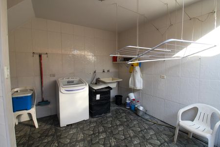 Casa à venda com 620m², 3 quartos e 2 vagas Casa à venda com 620m², 3 quartos e 2 vagasÁrea de Serviço