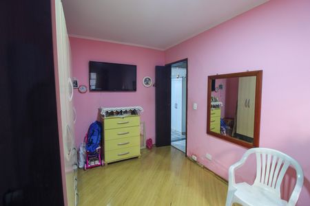 Casa à venda com 620m², 3 quartos e 2 vagas Casa à venda com 620m², 3 quartos e 2 vagasQuarto 2