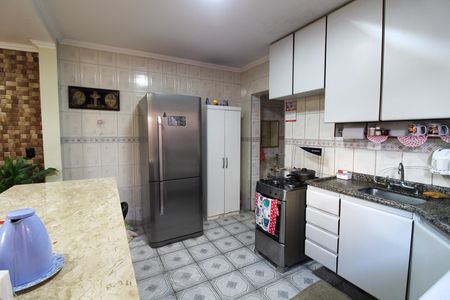 Casa à venda com 620m², 3 quartos e 2 vagas Casa à venda com 620m², 3 quartos e 2 vagasCozinha