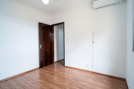 Apartamento para alugar com 70m², 2 quartos e 2 vagas Apartamento para alugar com 70m², 2 quartos e 2 vagasQuarto 2