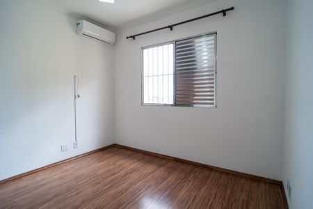 Apartamento para alugar com 70m², 2 quartos e 2 vagas Apartamento para alugar com 70m², 2 quartos e 2 vagasQuarto 2