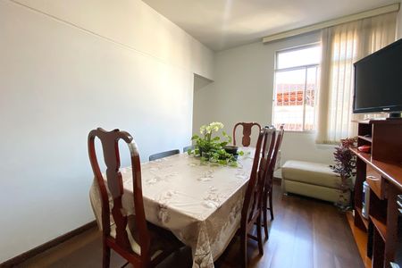 Apartamento à venda com 3 quartos, 107m² em Salgado Filho, Belo Horizonte