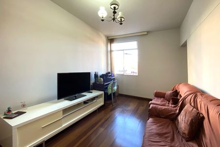 Apartamento à venda com 3 quartos, 107m² em Salgado Filho, Belo Horizonte