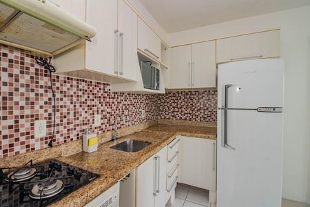 Apartamento para alugar com 52m², 3 quartos e 1 vaga Apartamento para alugar com 52m², 3 quartos e 1 vagaCozinha e Área de Serviço
