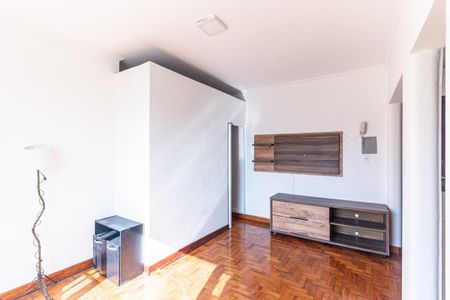 Apartamento para alugar com 32m², 1 quarto e sem vaga Apartamento para alugar com 32m², 1 quarto e sem vagaSala