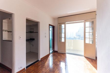 Apartamento para alugar com 32m², 1 quarto e sem vaga Apartamento para alugar com 32m², 1 quarto e sem vagaSala