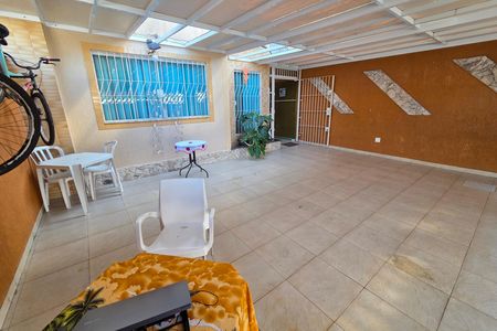 Casa para alugar com 290m², 3 quartos e 2 vagas Casa para alugar com 290m², 3 quartos e 2 vagasGaragem