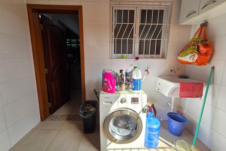 Casa para alugar com 290m², 3 quartos e 2 vagas Casa para alugar com 290m², 3 quartos e 2 vagasÁrea de Serviço