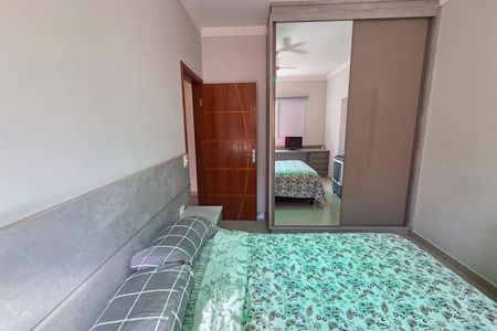 Casa para alugar com 290m², 3 quartos e 2 vagas Casa para alugar com 290m², 3 quartos e 2 vagasQuarto 2