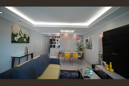 Sala de casa à venda com 3 quartos, 137m² em Vila Metalúrgica, Santo André