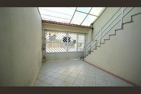 Garagem de casa à venda com 3 quartos, 137m² em Vila Metalúrgica, Santo André
