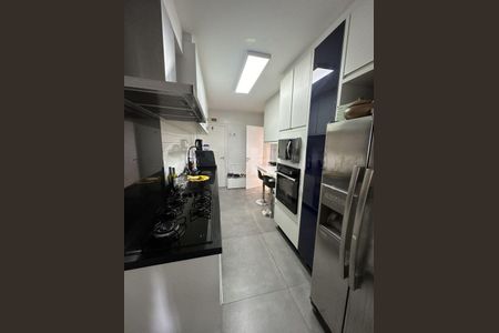 Apartamento à venda com 149m², 4 quartos e 3 vagas