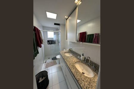 Apartamento à venda com 149m², 4 quartos e 3 vagas