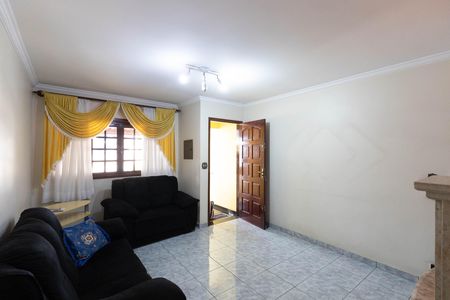 Casa à venda com 95m², 2 quartos e 2 vagas Casa à venda com 95m², 2 quartos e 2 vagasSala