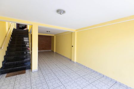 Casa à venda com 95m², 2 quartos e 2 vagas Casa à venda com 95m², 2 quartos e 2 vagasGaragem