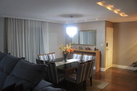 Apartamento à venda com 155m², 3 quartos e 2 vagasSala
