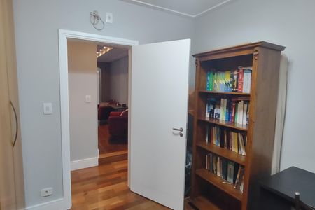 Apartamento à venda com 155m², 3 quartos e 2 vagas Apartamento à venda com 155m², 3 quartos e 2 vagasQuarto 2