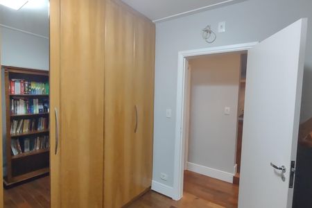 Apartamento à venda com 155m², 3 quartos e 2 vagas Apartamento à venda com 155m², 3 quartos e 2 vagasQuarto 2