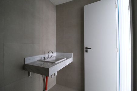Apartamento à venda com 33m², 1 quarto e sem vagaBanheiro da Suíte