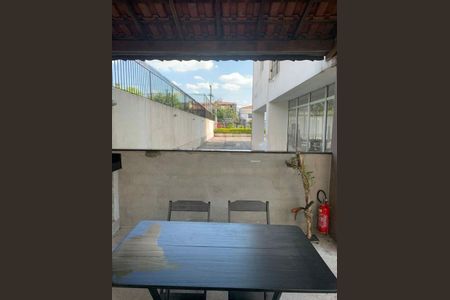 Apartamento à venda com 60m², 2 quartos e 3 vagas