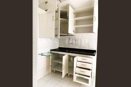 Apartamento à venda com 60m², 2 quartos e 3 vagas