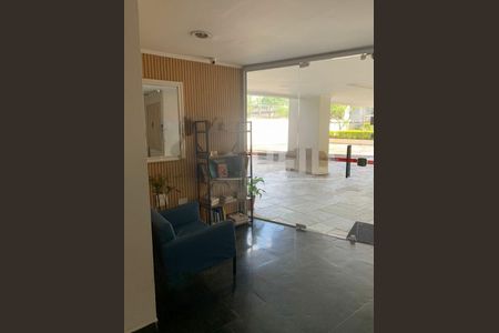 Apartamento à venda com 60m², 2 quartos e 3 vagas