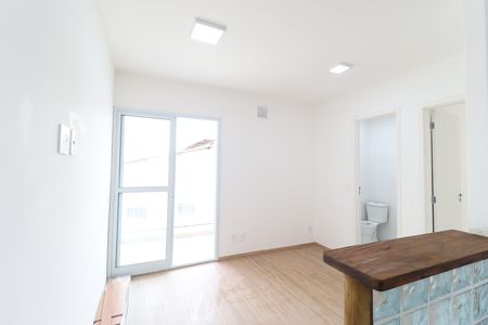 Apartamento para alugar com 1 quarto, 35m² em Vila Mazzei, São Paulo
