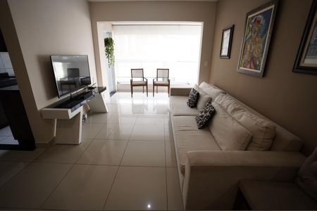 Apartamento para alugar com 80m², 3 quartos e 1 vaga