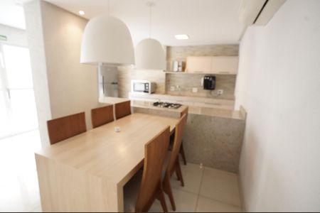 Apartamento para alugar com 80m², 3 quartos e 1 vaga