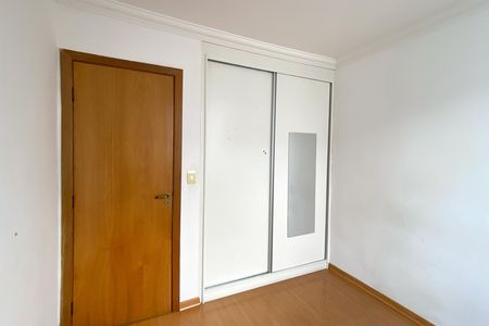Apartamento à venda com 108m², 3 quartos e 2 vagasQuarto 3