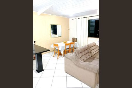 Foto 01 de casa à venda com 4 quartos, 100m² em Parque Savoi City, São Paulo