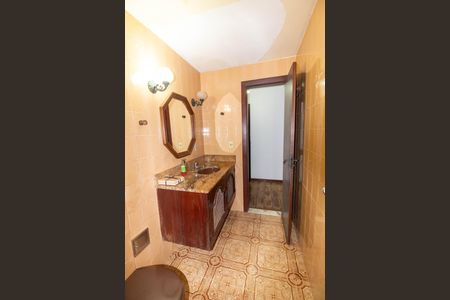 Casa à venda com 207m², 3 quartos e 4 vagas Casa à venda com 207m², 3 quartos e 4 vagasBanheiro da Suíte