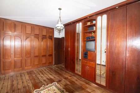 Casa à venda com 207m², 3 quartos e 4 vagas Casa à venda com 207m², 3 quartos e 4 vagasQuarto 2