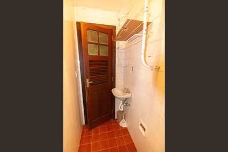Casa à venda com 207m², 3 quartos e 4 vagas Casa à venda com 207m², 3 quartos e 4 vagasBanheiro de serviço