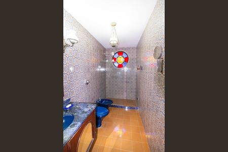 Casa à venda com 207m², 3 quartos e 4 vagas Casa à venda com 207m², 3 quartos e 4 vagasBanheiro Social
