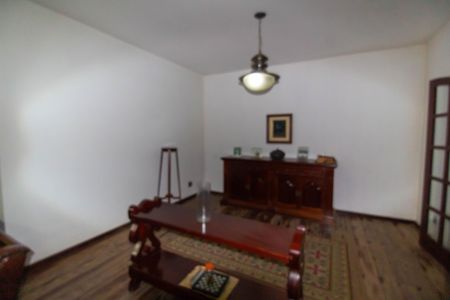 Casa à venda com 207m², 3 quartos e 4 vagas Casa à venda com 207m², 3 quartos e 4 vagassala
