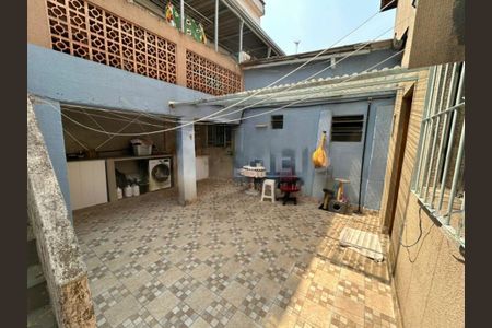Casa à venda com 300m², 3 quartos e 2 vagas