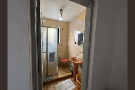 Casa à venda com 3 quartos, 300m² em Vila do Encontro, São Paulo
