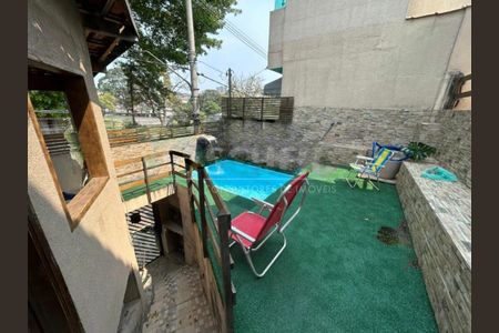Casa à venda com 300m², 3 quartos e 2 vagas