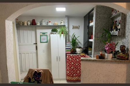 Foto 02 de casa à venda com 3 quartos, 90m² em Cidade Líder, São Paulo