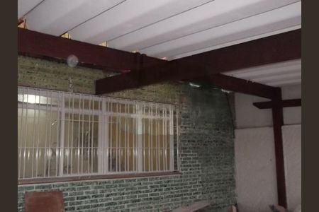 Casa à venda com 3 quartos, 150m² em Cupecê, São Paulo