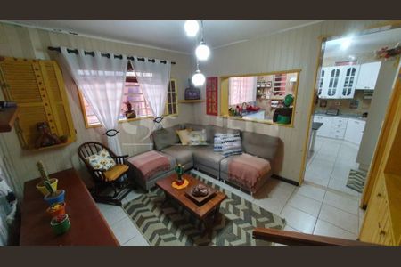 Casa à venda com 4 quartos, 320m² em Vila Imperio, São Paulo